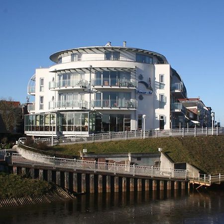 Nordseehotel Benser Hof Am Hafen بينسيرسيال المظهر الخارجي الصورة