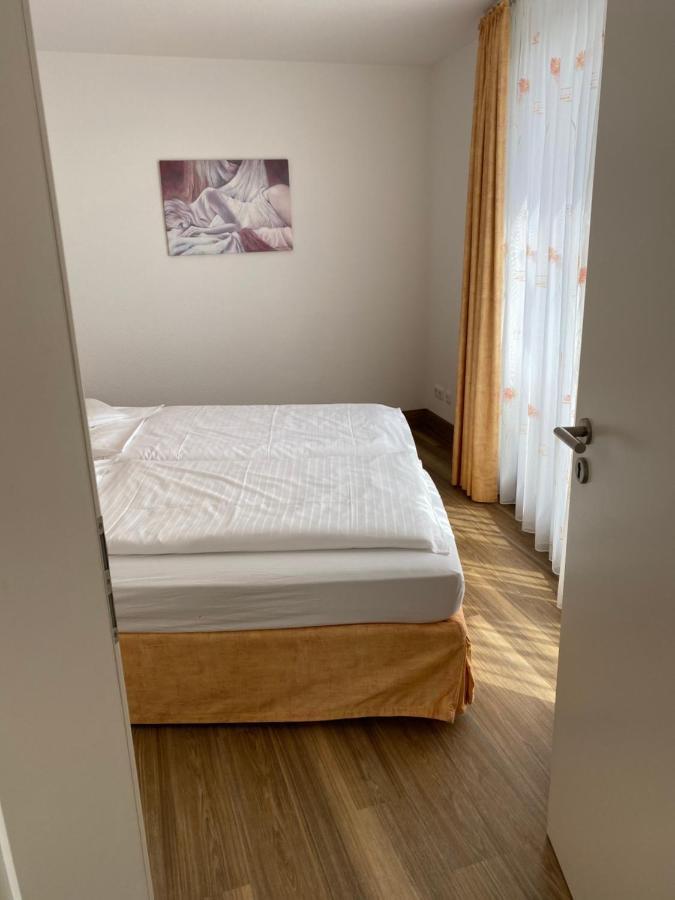 Nordseehotel Benser Hof Am Hafen بينسيرسيال المظهر الخارجي الصورة