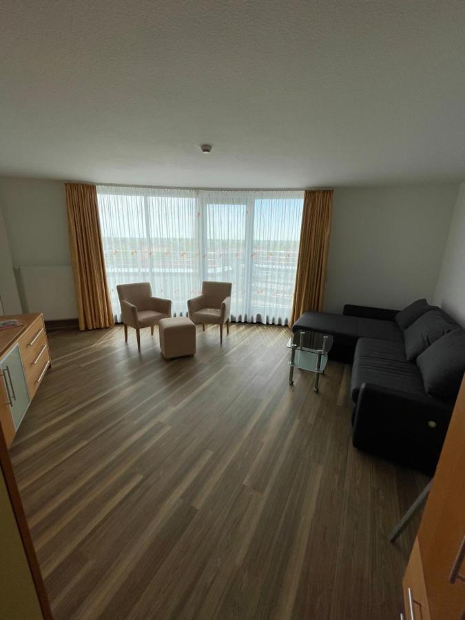 Nordseehotel Benser Hof Am Hafen بينسيرسيال المظهر الخارجي الصورة