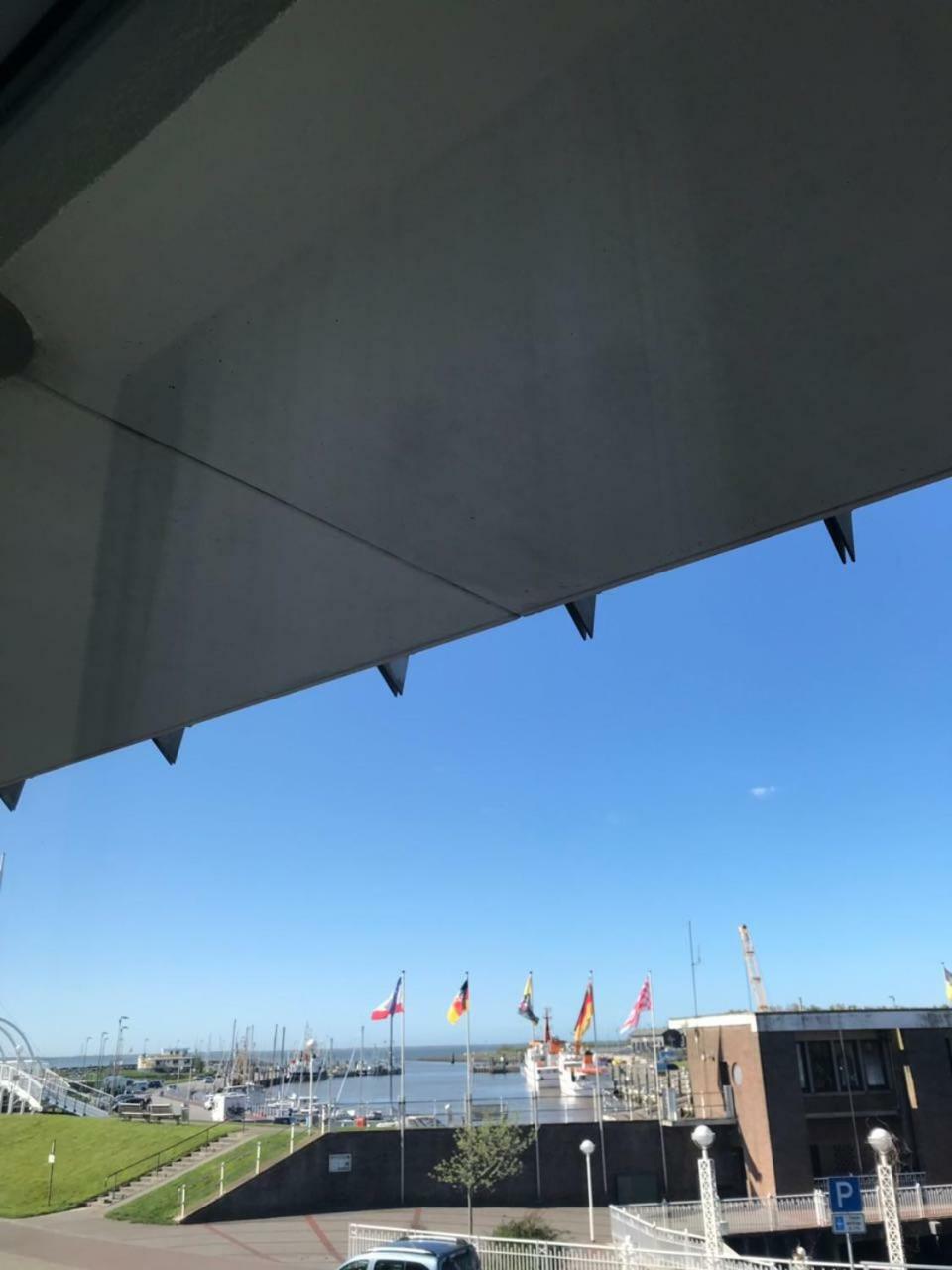 Nordseehotel Benser Hof Am Hafen بينسيرسيال المظهر الخارجي الصورة