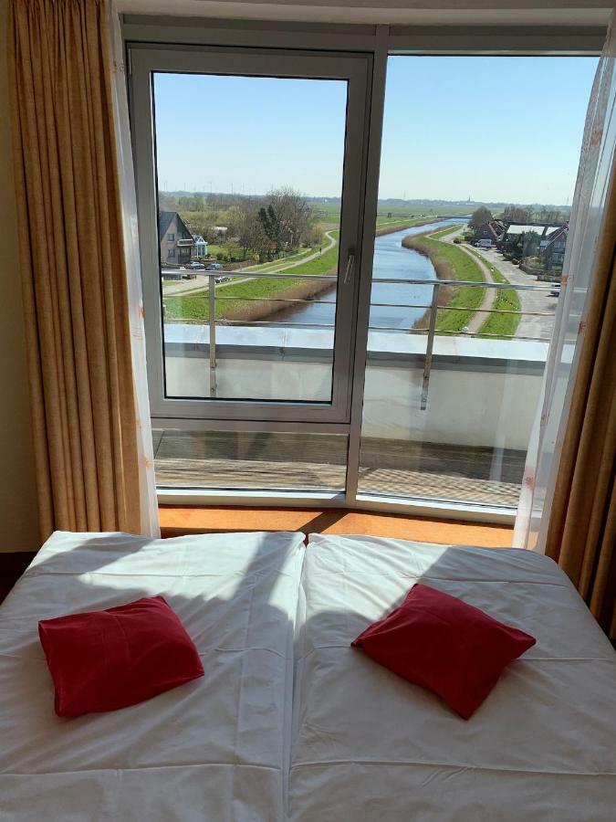 Nordseehotel Benser Hof Am Hafen بينسيرسيال المظهر الخارجي الصورة