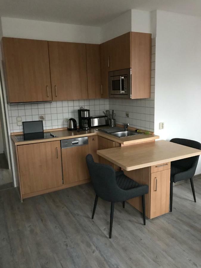 Nordseehotel Benser Hof Am Hafen بينسيرسيال المظهر الخارجي الصورة